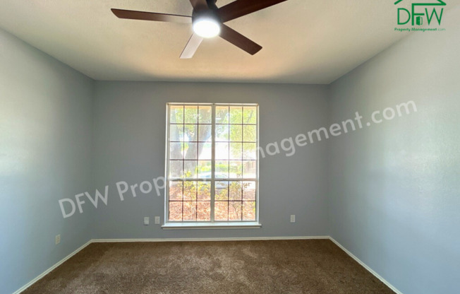 Charming 3-Bedroom Duplex with Modern Amenities in DeSoto, TX
