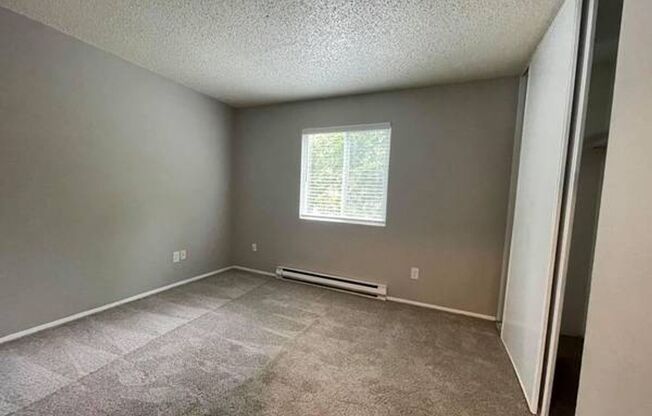 1 bed, 1 bath, 525 sqft, $1,295, Unit 83