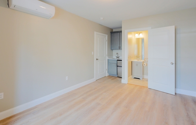 63 BACON ST