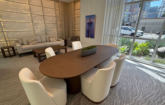 1 bed, 1 bath, $4,250, Unit # 21E
