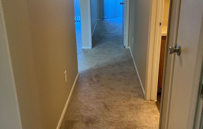 2 beds, 2 baths, 900 sqft, $1,375, Unit 250