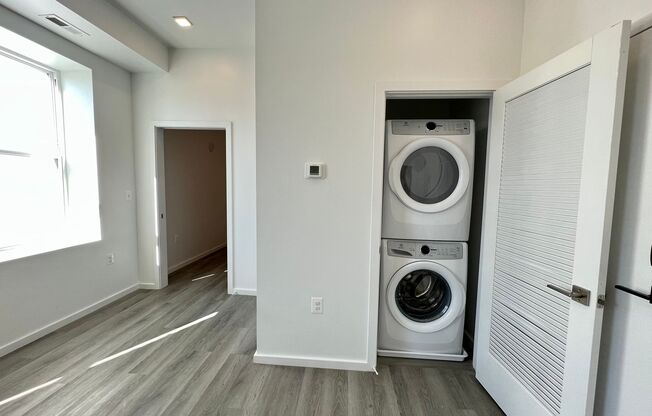 1 bed, 1 bath, 545 sqft, $1,585, Unit 305