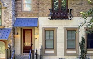 395 LAURENT ST NW