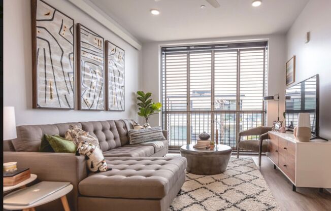 1 bed, 1 bath, 645 sqft, $1,750, Unit 208