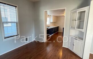 3 beds, 1.5 baths, $2,295