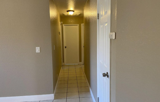 700 Lacross Ct, Modesto CA