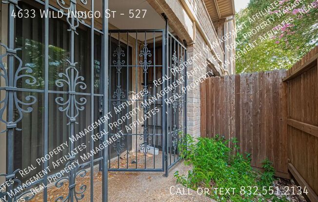 4633 WILD INDIGO ST