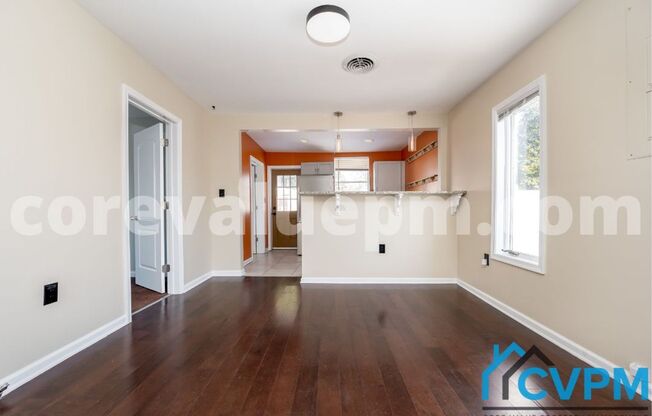 1004 Cliff Pl