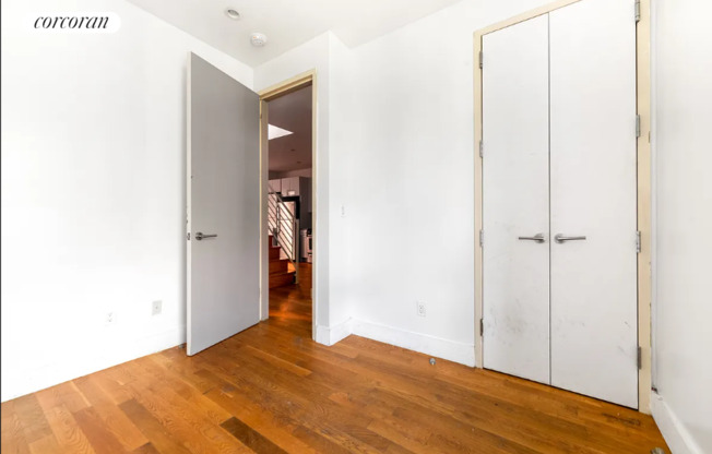 269 Kosciuszko St