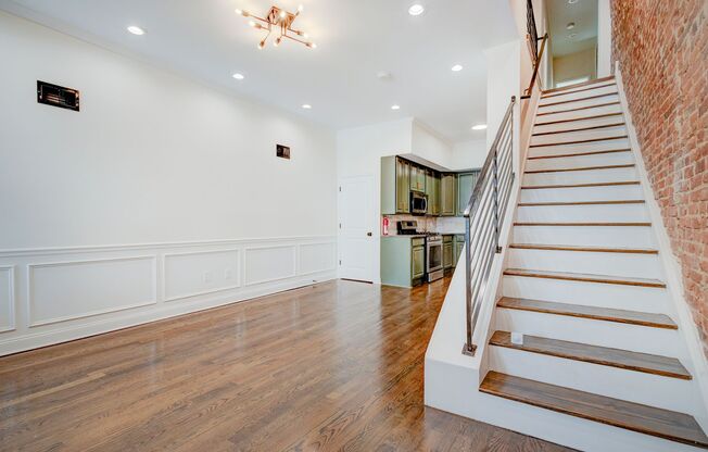 Newly Renovated 6 Bedrooms / 4 Bathrooms at Norris St