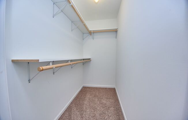 4 beds, 3.5 baths, 3,100 sqft, $2,275, Unit 307