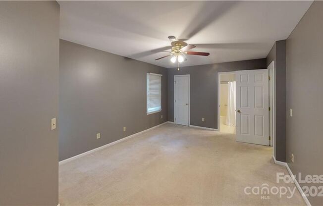 2 beds, 2.5 baths, $1,700