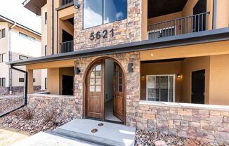 2 beds, 2 baths, $1,950, Unit # 303