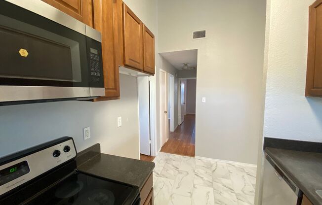 3 beds, 2 baths, $1,895