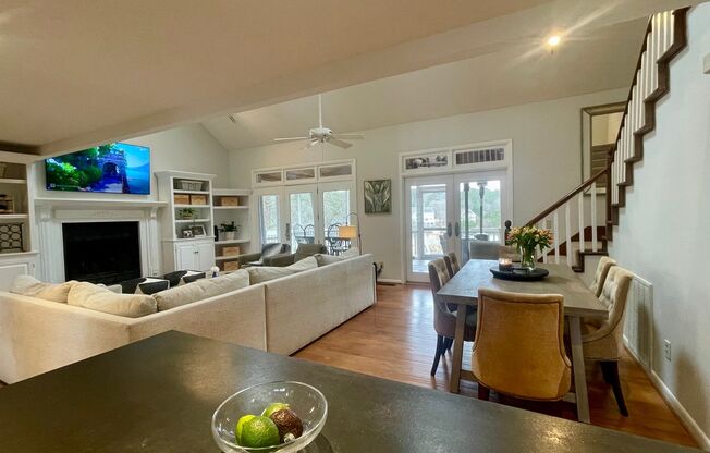 Spacious Lake and Golf View Home