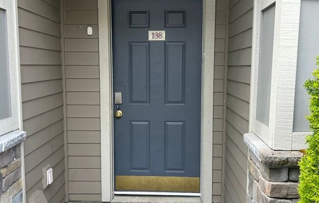 2Bd/2.5Ba Kirkland Condo