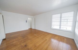 1 bed, 1 bath, $1,525, Unit 1917