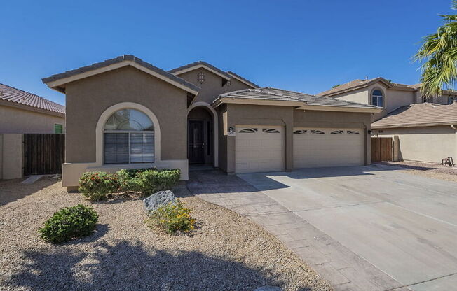 2951 E RIVIERA PL