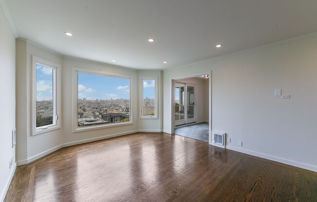 Panoramic SF Views, Elevated Cul-de-Sac Home in Eureka Valley