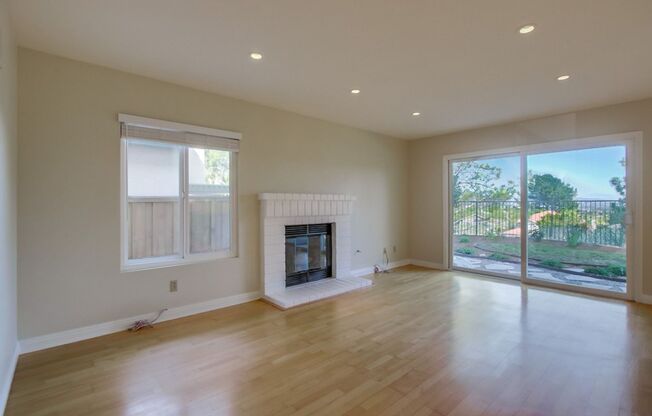 Light and Bright Beautiful 4 Bedroom / 2.5 Bath View Home in the Perfect Carmel Valley Location