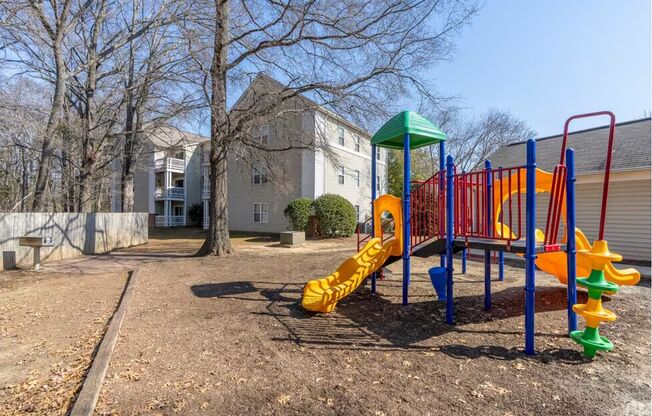 3 beds, 2 baths, 1,070 sqft, $1,400, Unit 2334K