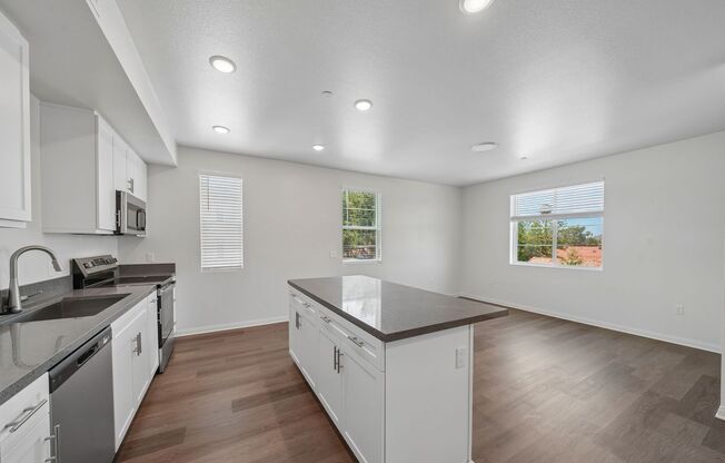 1 bed, 1 bath, $2,365, Unit GP-A 213