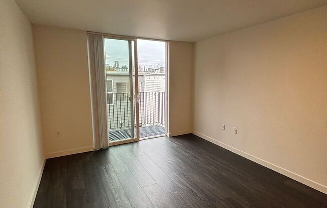2 beds, 1 bath, 656 sqft, $2,195, Unit 307