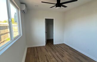 1BD 1BA Newly Remodeled Casita