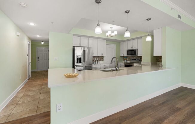 Pier Point 3BD/2BA Condo - Near Jacksonville Beach Pier - Available Now!