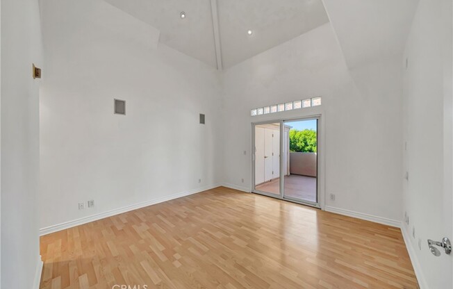 2 beds, 2 baths, 1,871 sqft, $5,000, Unit 305
