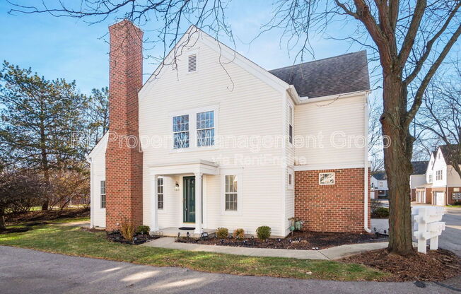 5430 AUBREY LOOP