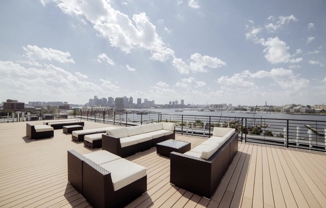 1 bed, 1 bath, 700 sqft, $3,000, Unit 202