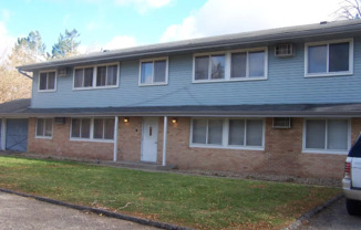1716 E 80 ST
