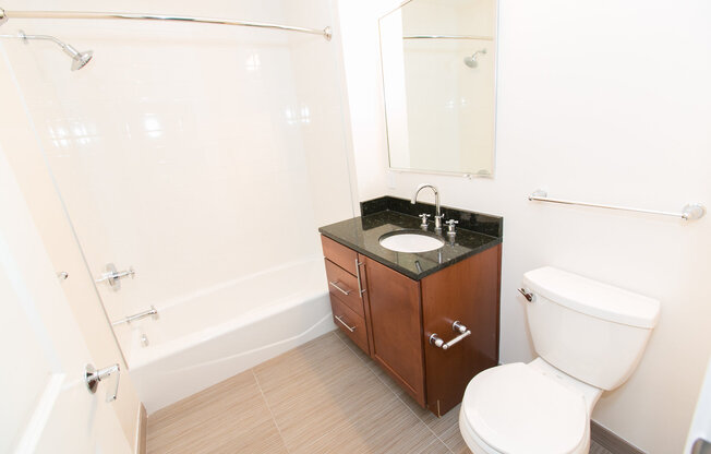 3 beds, 2 baths, 1,631 sqft, $2,500, Unit 3D