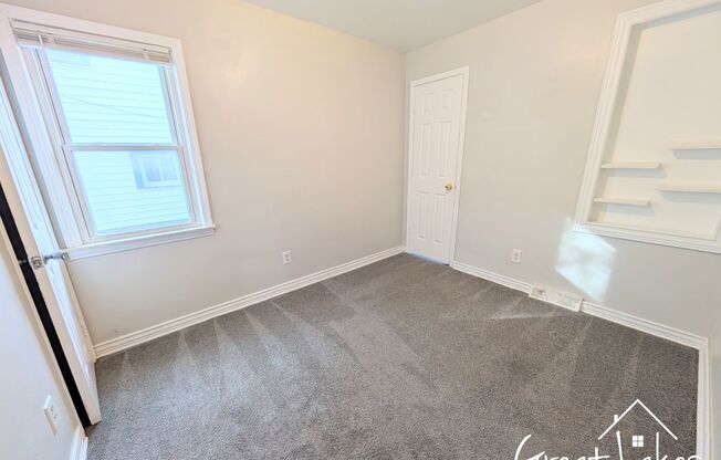 4 beds, 1 bath, $1,450