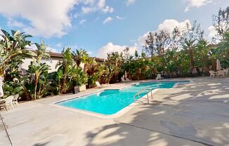 531 N.Tustin Ave