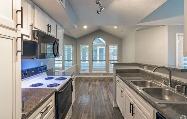 1 bed, 1 bath, 802 sqft, $1,575, Unit 714-u