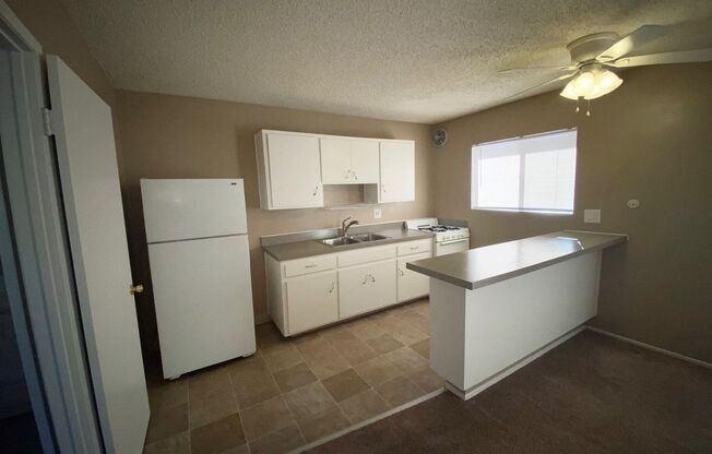 1 bed, 1 bath, 500 sqft, $1,700, Unit 11