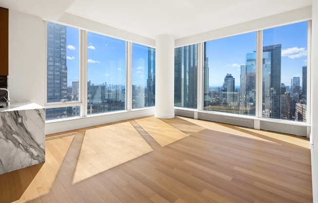 1 bed, 1 bath, 1,033 sqft, $11,250, Unit 30E
