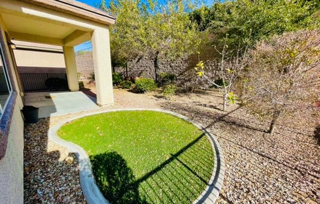 Beautiful Upgraded, single story home in age restricted “Solera”!
