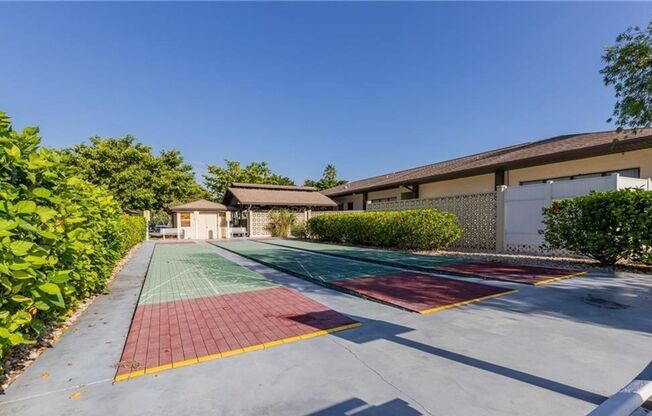 2 beds, 2 baths, $3,500, Unit #311