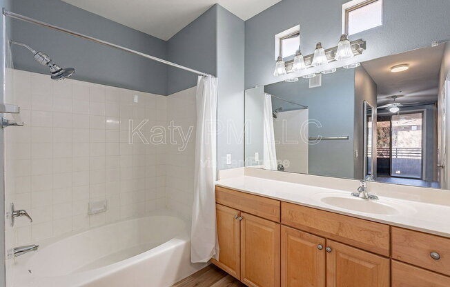 2 beds, 2 baths, 1,149 sqft, $1,900, Unit Apt 3306