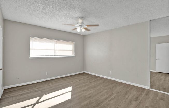 2 beds, 2 baths, $1,395, Unit # G 3