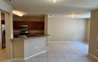 2 beds, 2.5 baths, $2,500, Unit Apt 207