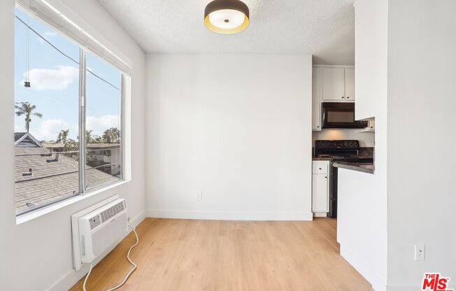 2 beds, 2 baths, 1,100 sqft, $3,595, Unit 308