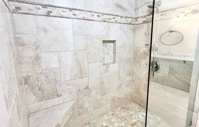 4 beds, 2.5 baths, $3,000