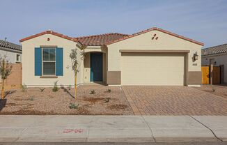 5 beds, 3 baths, $2,495