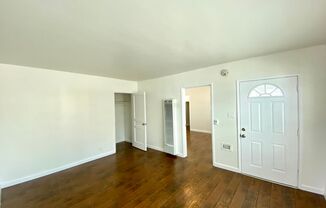 1 bed, 1 bath, $2,395, Unit 2314 1/2