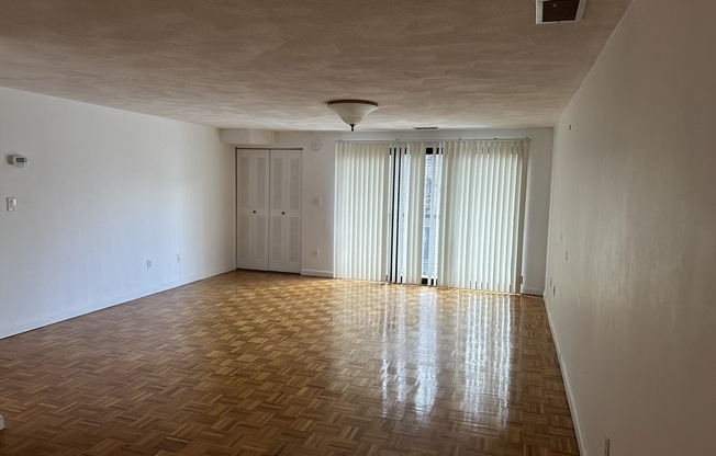 1600 MASSACHUSETTS AVE