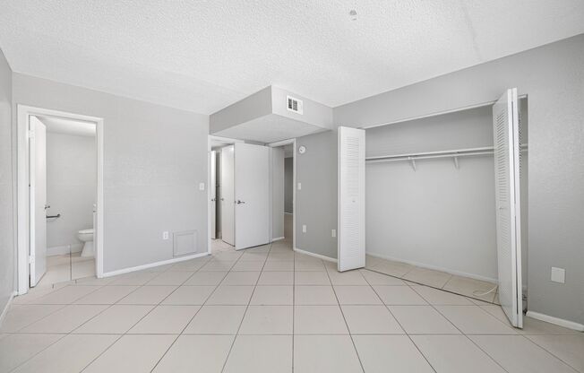 2 beds, 1.5 baths, 850 sqft, $1,575, Unit B111